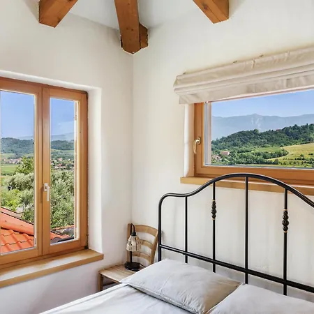 Zelkonn House Appartement *