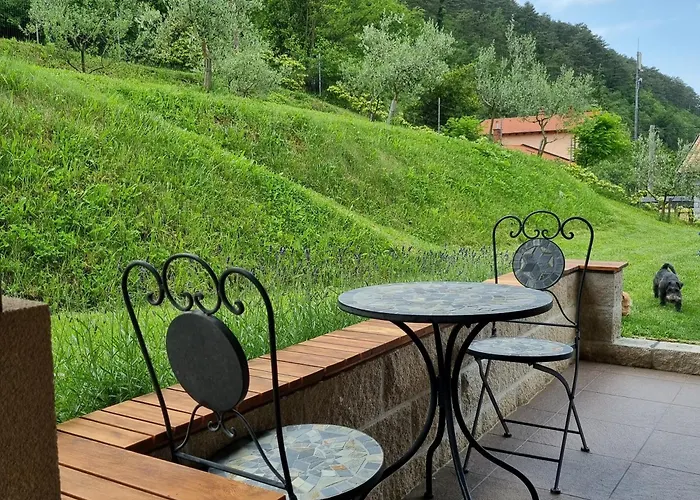 Appartamento Zelkonn House *